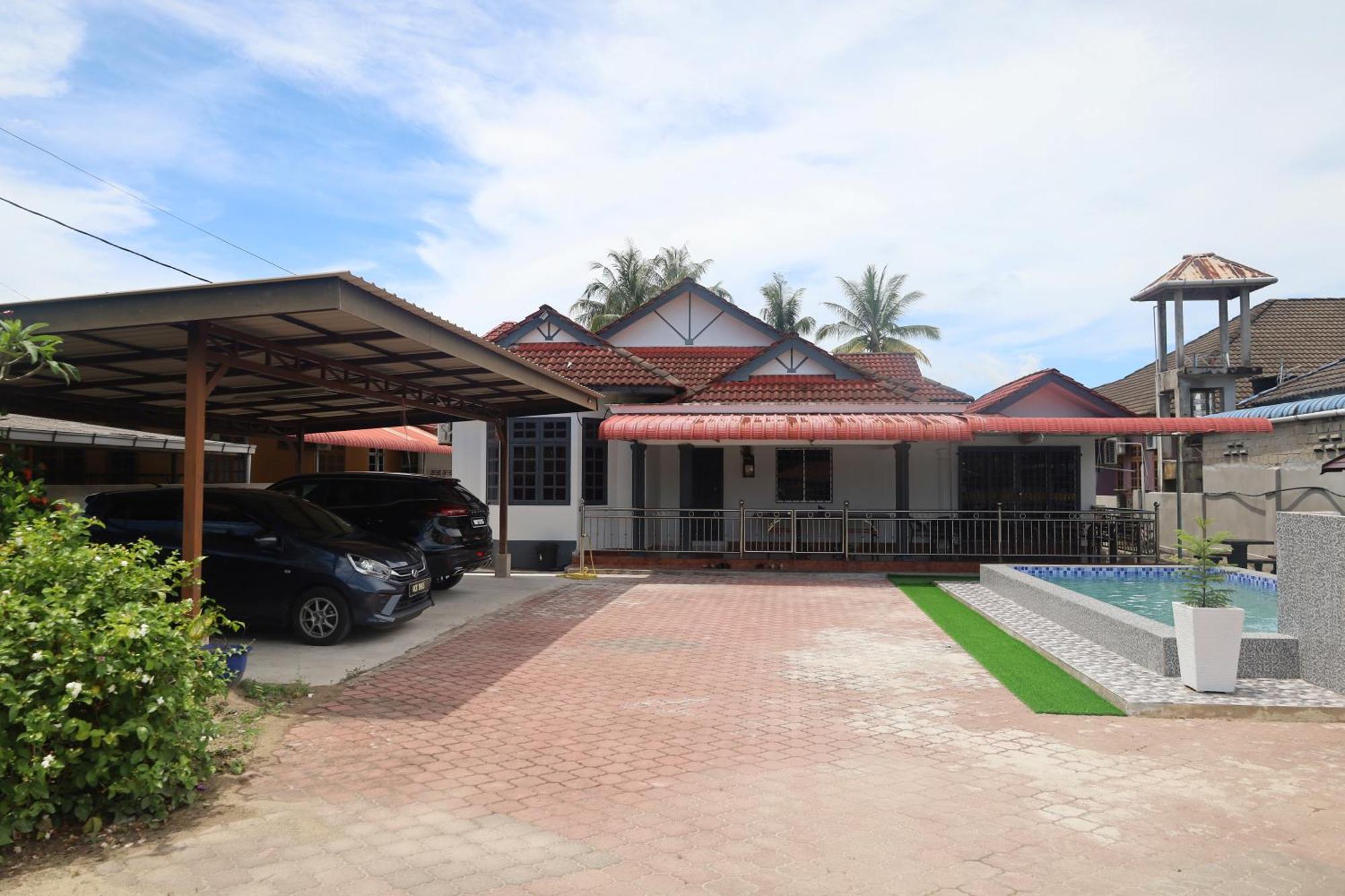 D'Bali Homestay - Private Swimming Pool, Netflix, Internet Wifi ,Cuckoo, Internet Wifi , Dryer, Washing Machine, Aircond Setiap Bilik & Ruang Tamu Pasir Puteh Buitenkant foto